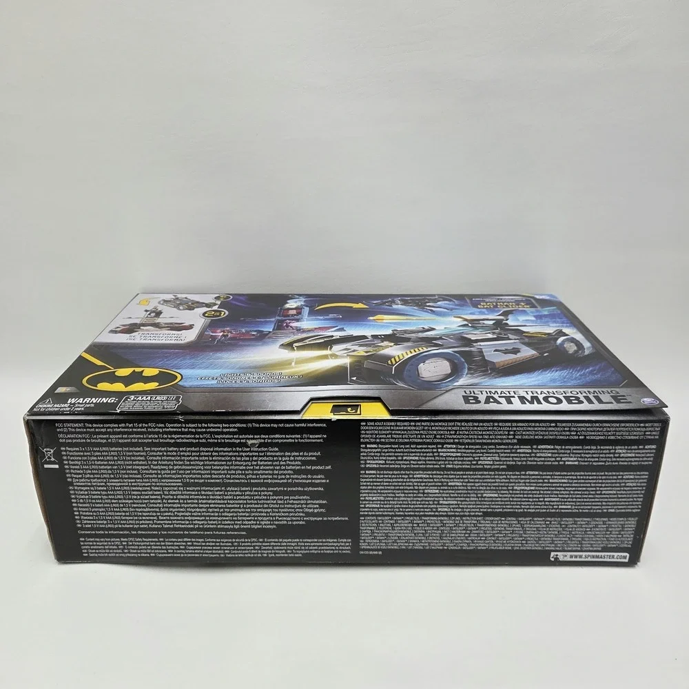 DC Batman Ultimate Transforming Batmobile Playset 2-in-1 Batmobile & Batcave